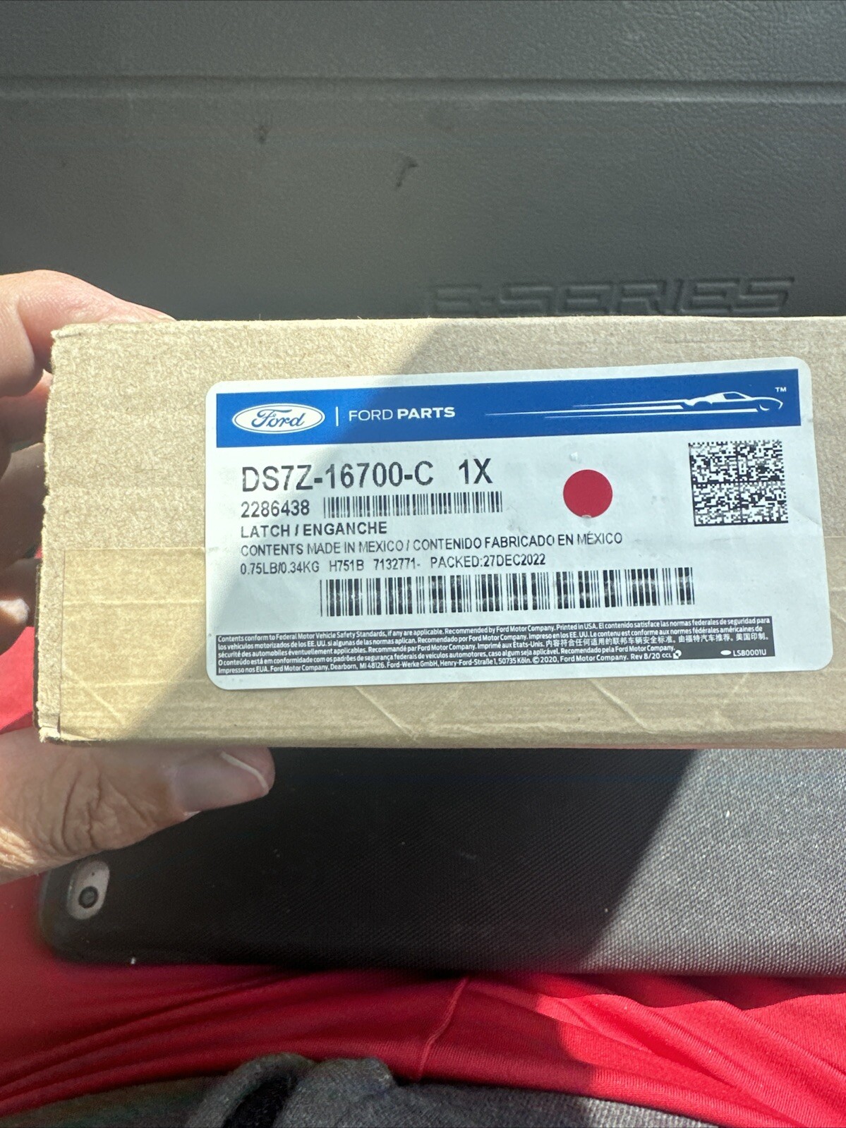 Genuine Ford Latch DS7Z16700C Oem NOS