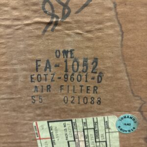 Genuine Ford Motor craft OEM E0TZ-9601-D Air Filter (FA-1052) NOS