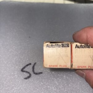 Genuine Ford Motorcraft Autolite ARF32 C9PZ12405A Spark Plug NOS OLD