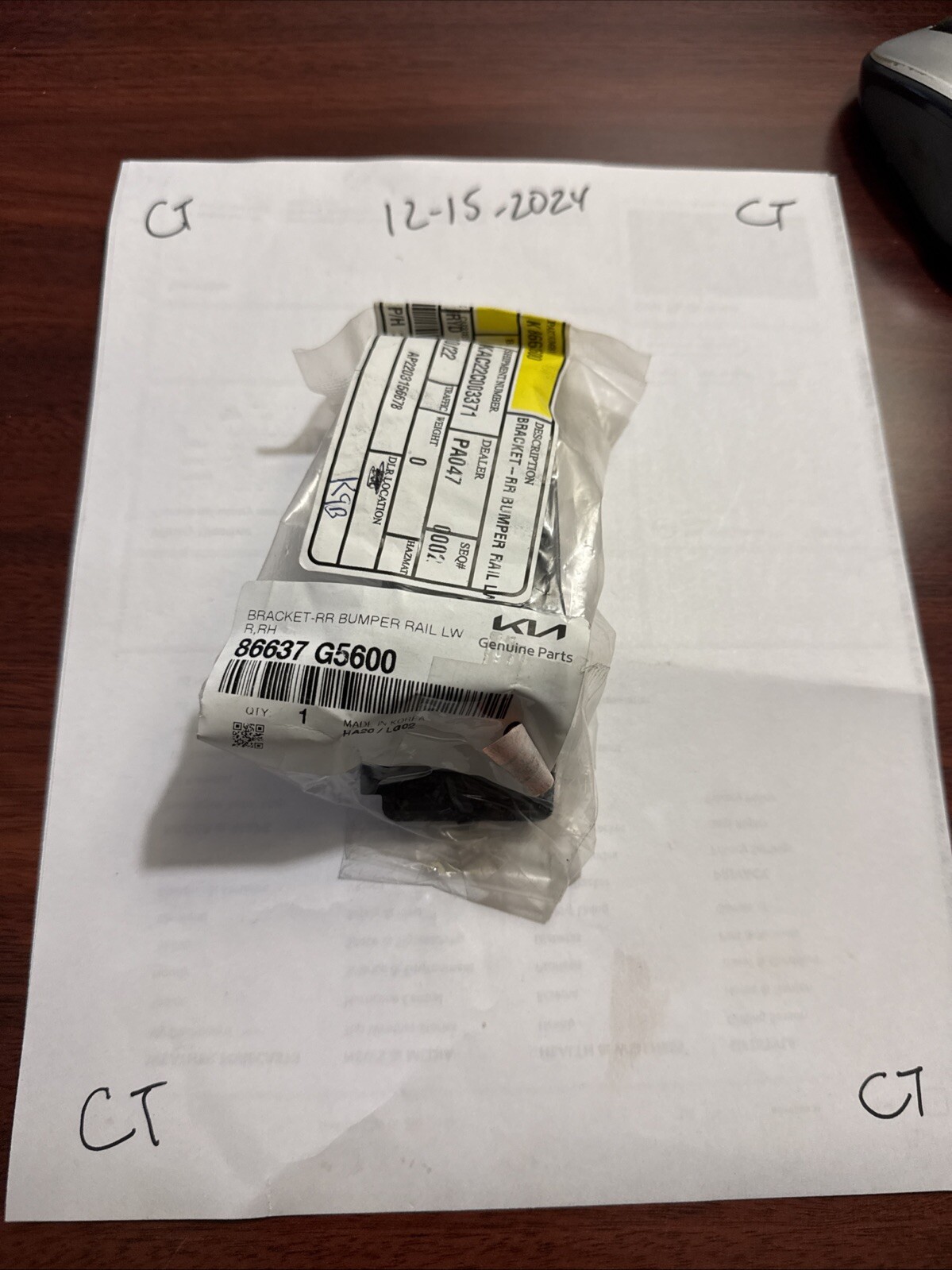 Genuine Kia Impact Bar Bracket 86637-G5600