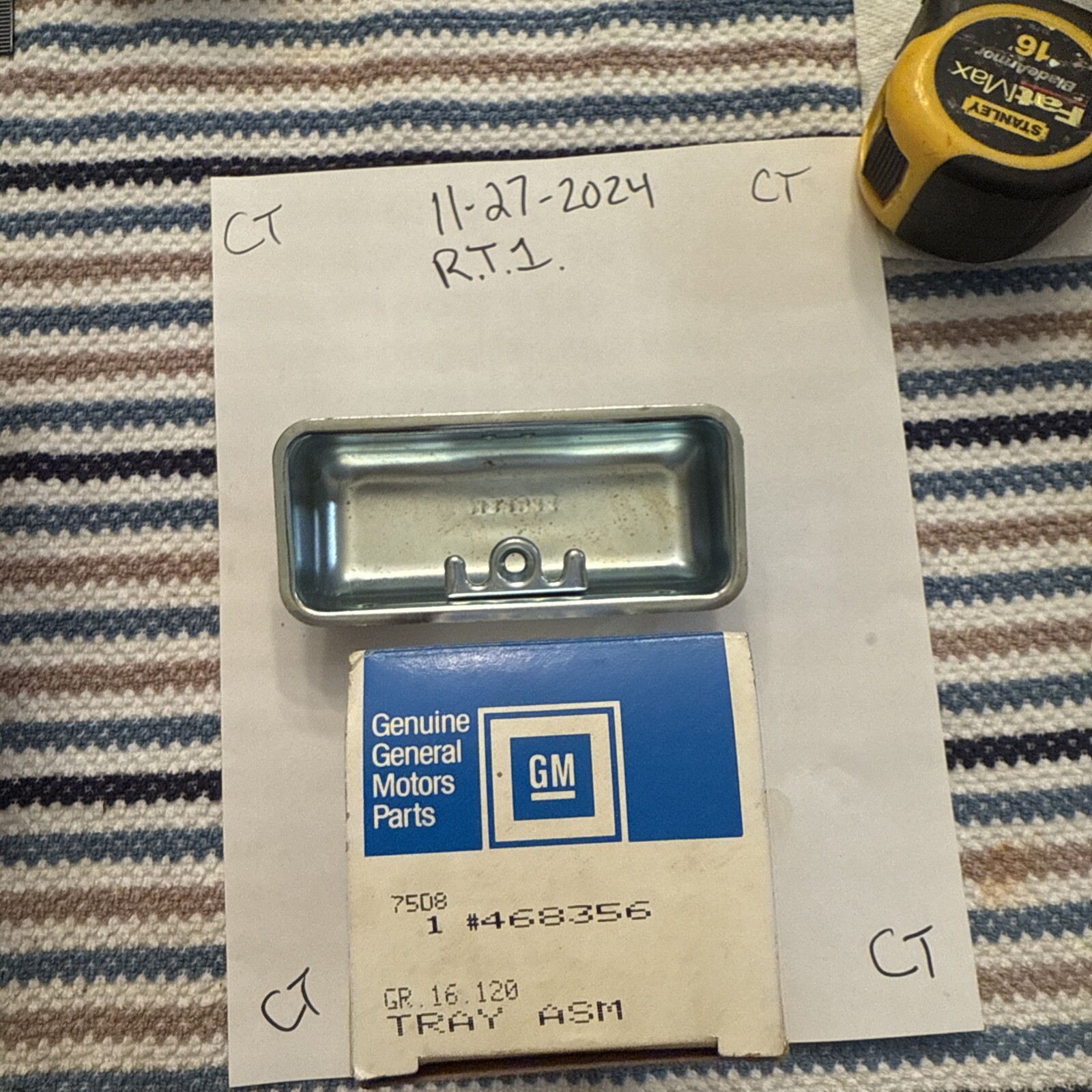 Genuine NOS GM 468356 NOS GM ORIGINAL FACTORY NEW PART Ash Tray Assembly