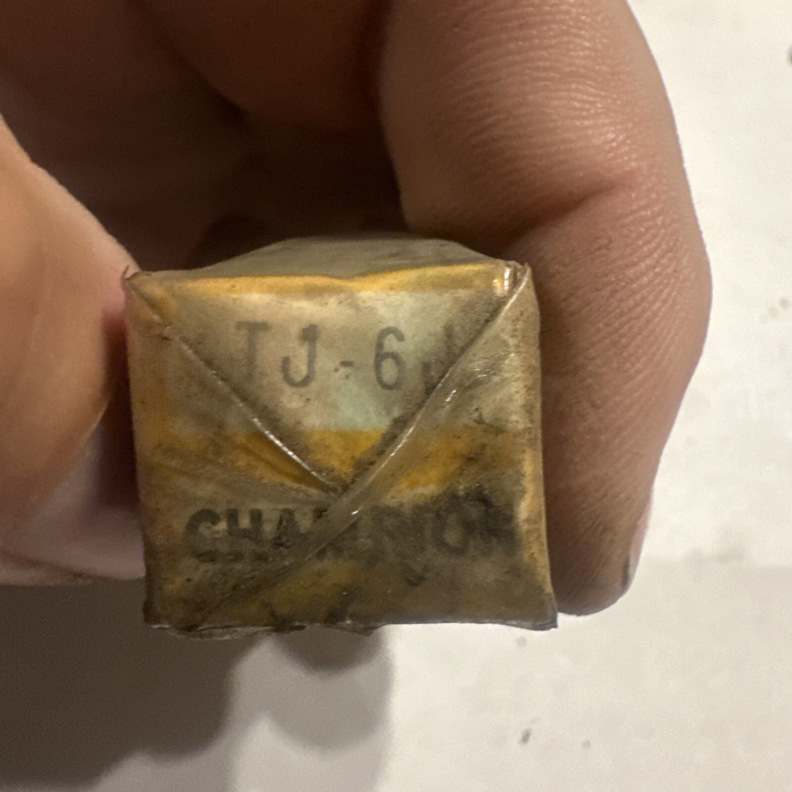 Genuine OEM Champion Spark Plug CJ6 CJ86 JT6 TJ6J KCJ6 RCJ6 NGK BM7 BMR7A NOS - Image 4