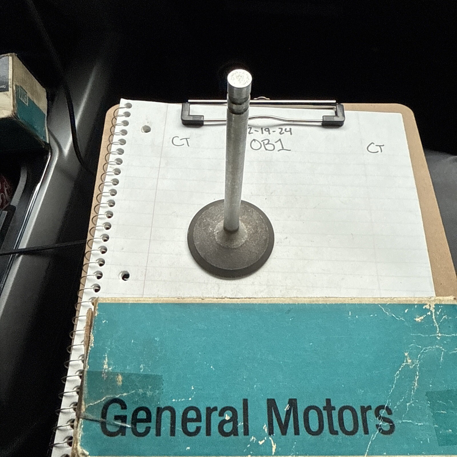 Gm OEM Nos Intake Valve Pack of 1 9792344 - Image 3
