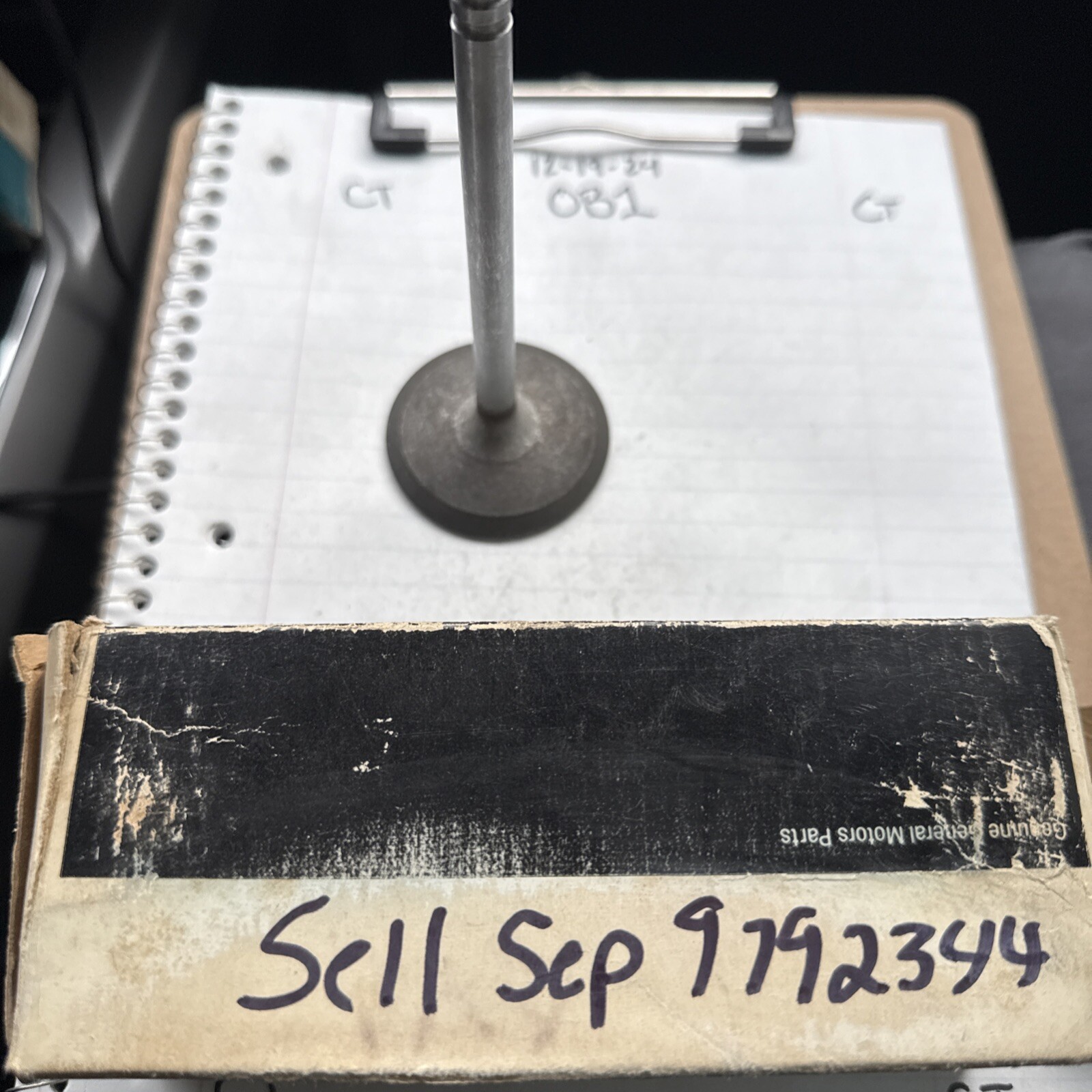 Gm OEM Nos Intake Valve Pack of 1 9792344