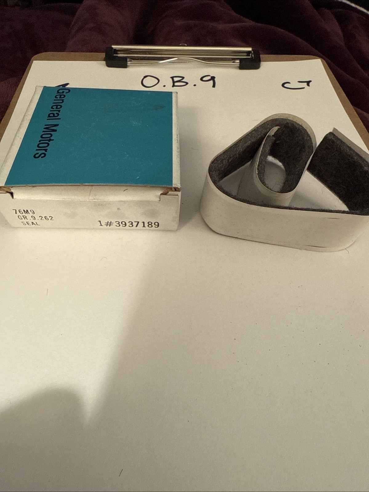 Gm Seal 3937189 Nos OEM. - Image 3