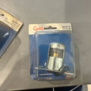 Grote 60151-5 Economy Courtesy Lamp Retail Pack