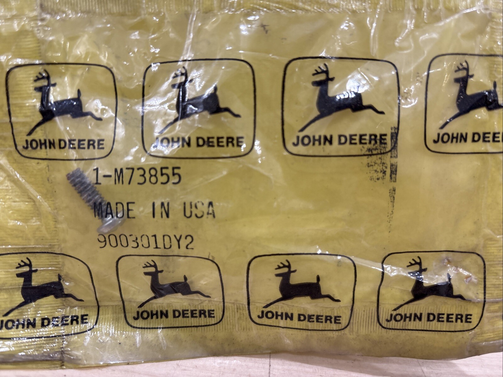 John Deere Screw M73855 (single) - Image 3