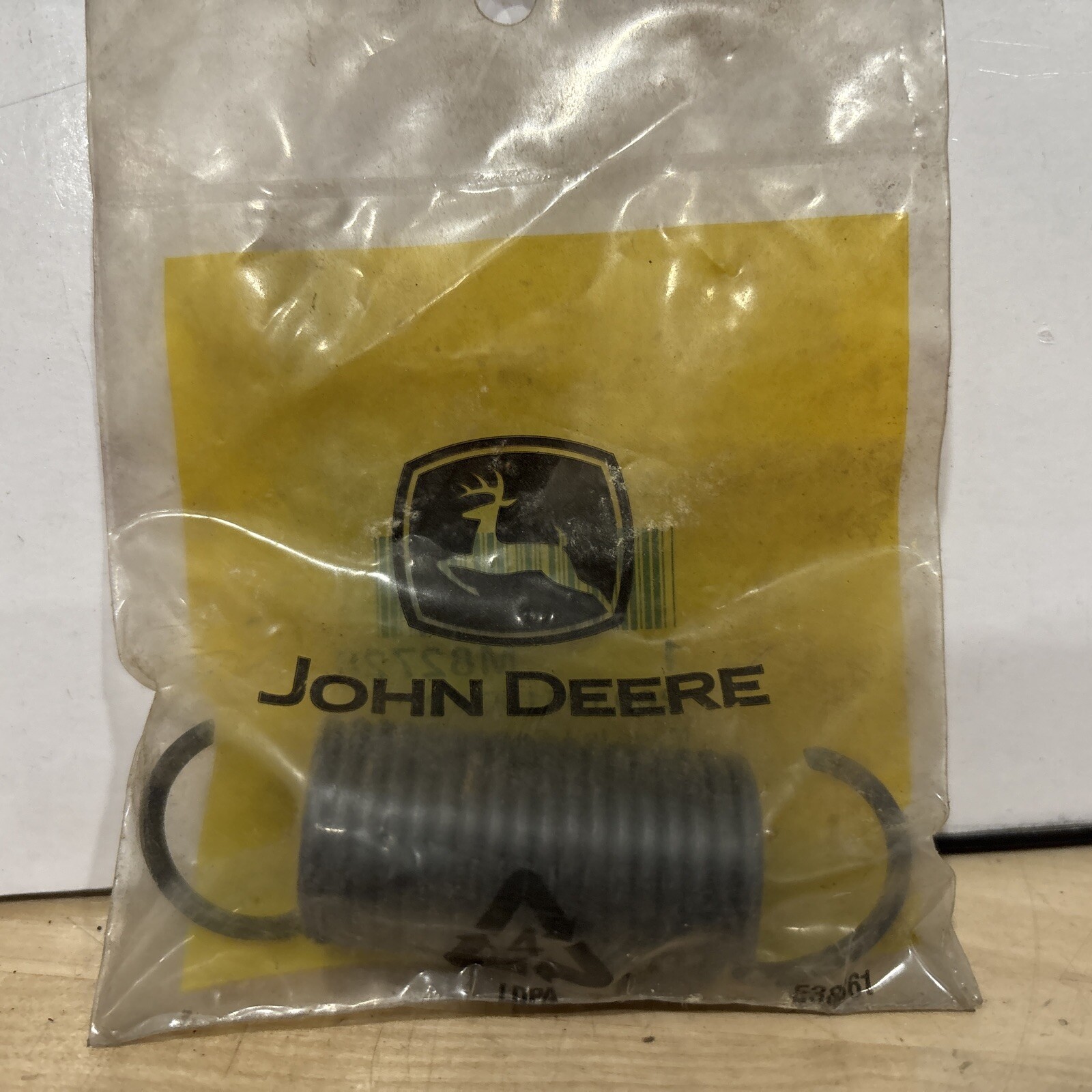 John Deere Spring M82728 - Image 4