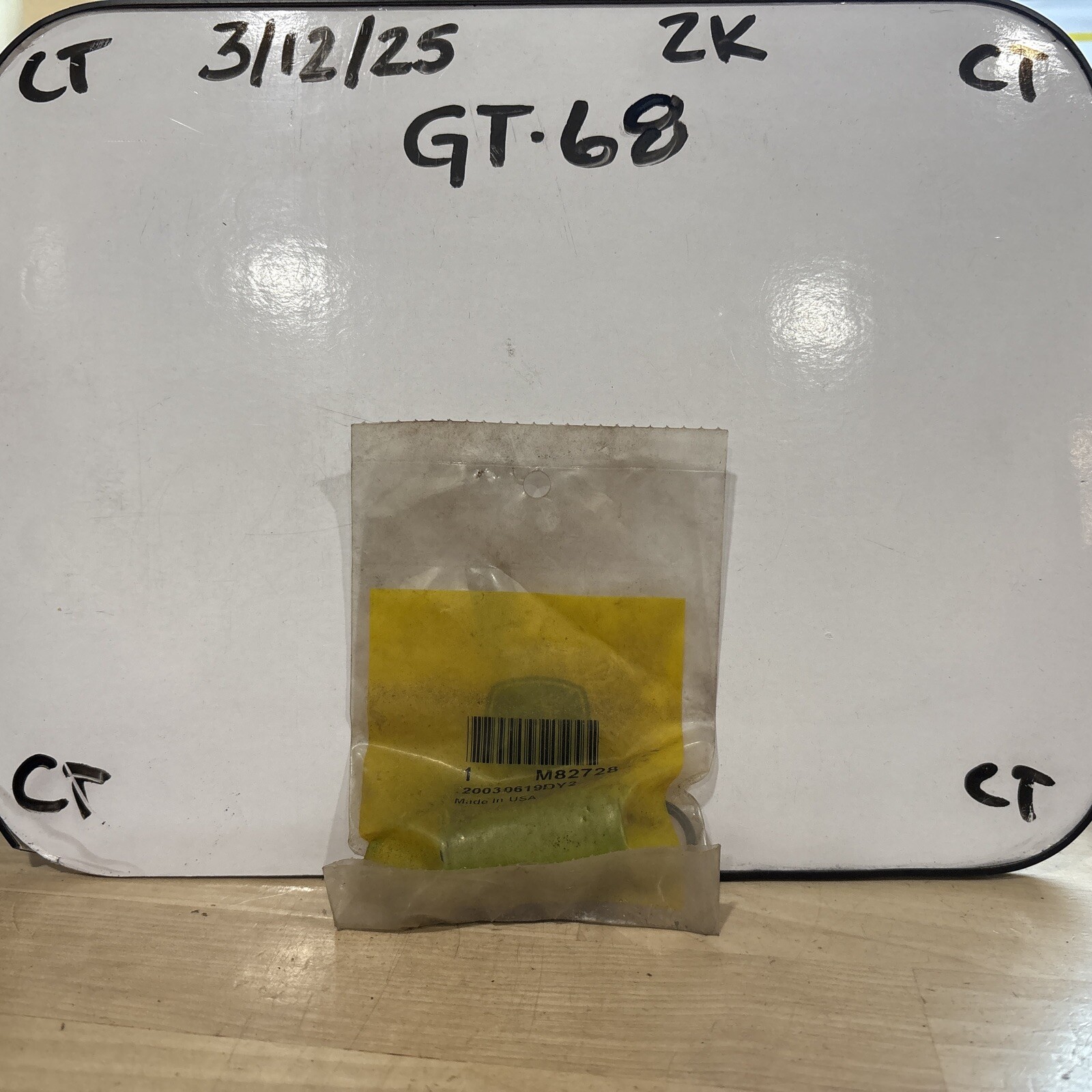 John Deere Spring M82728