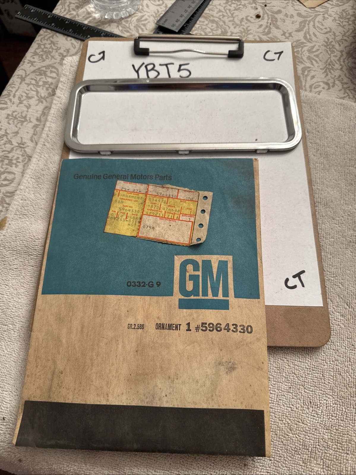 NEW NOS OEM 1975 1976 1977 1978 CHEVROLET GMC TRUCK PARK LIGHT TRIM BEZEL