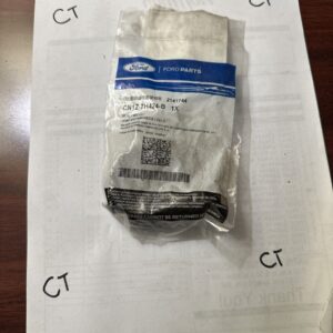NEW OEM FORD AXLE SEAL , CN1Z-7H424-B