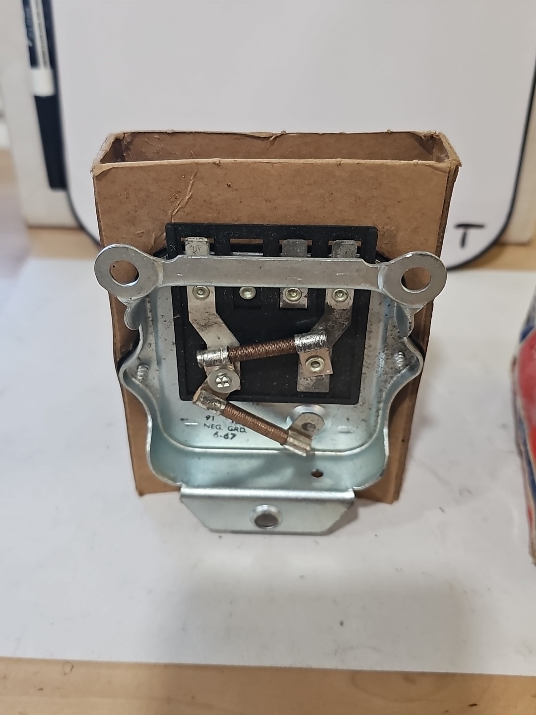 NOS American Bosch Voltage Regulator RAB 12A 11 - Image 3