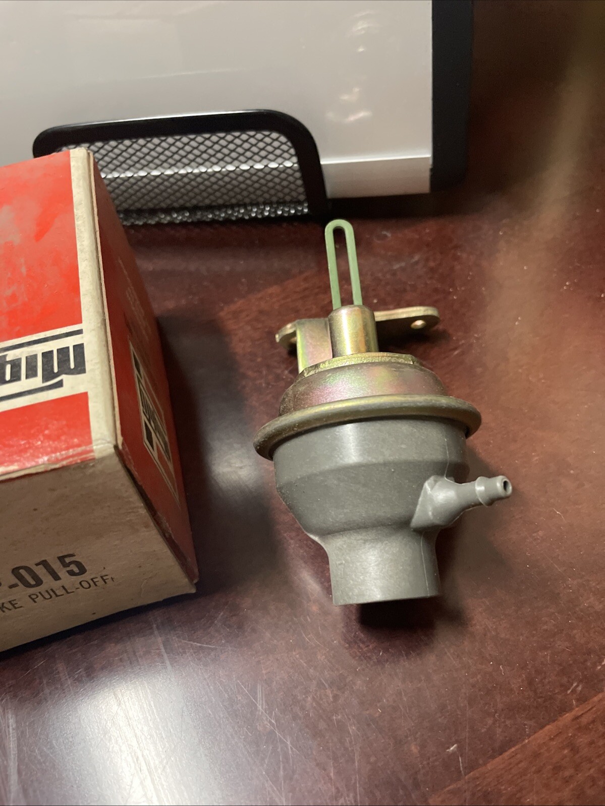 NOS Mighty CP-015 Carburator Choke Pull-Off - Image 3