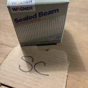 NOS Wagner 12 Volt Sealed Beam Spot Round Light 4405 Off Road Lighting
