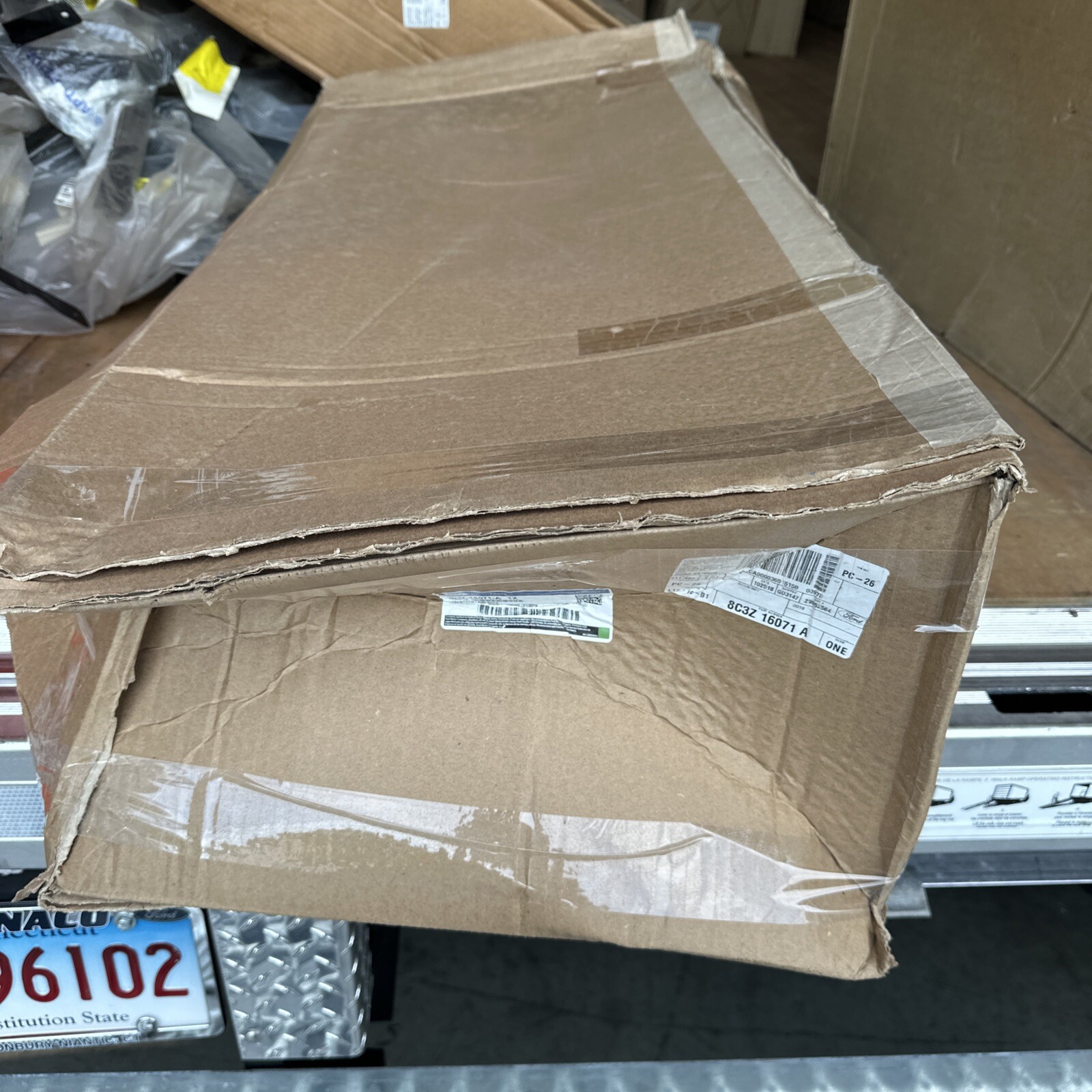 New Ford OEM Right Side Inner Fender Liner Panel Cover 8C3Z16071A. - Image 3