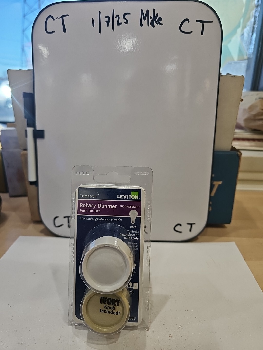 New Leviton 6683-IW 3-Way Push Dimmer Ivory 600 Watt Sealed Package