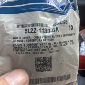 OEM NEW 2007-2010 Ford Edge Explorer Wheel Center Cap Cover 5L2Z1130BA Black