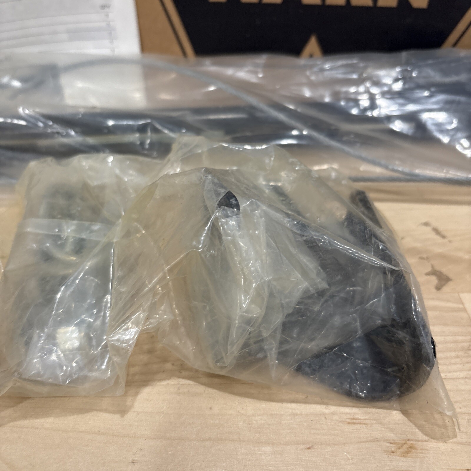 S52 99000-990yw-006 Warn Suzuki Eiger 400 Plow Manual Lift - Image 4