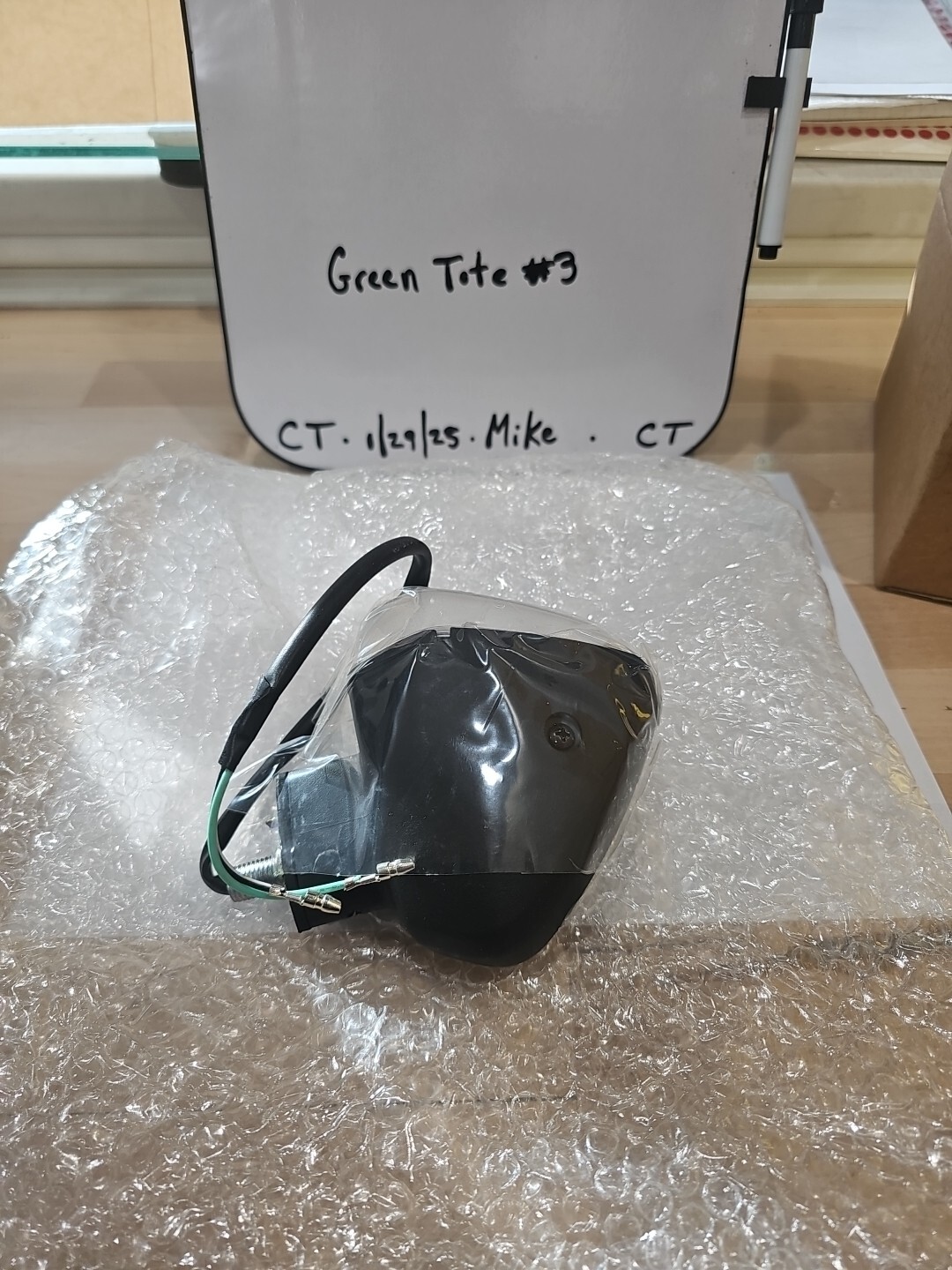 SUZUKI GW250 13-15 17 Turnsignal Lamp Assy R 35603-48H02 - Image 3