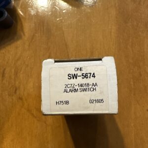SW-5674 Motorcraft Door Open Warning Switch New for Ford Excursion 2002-2005