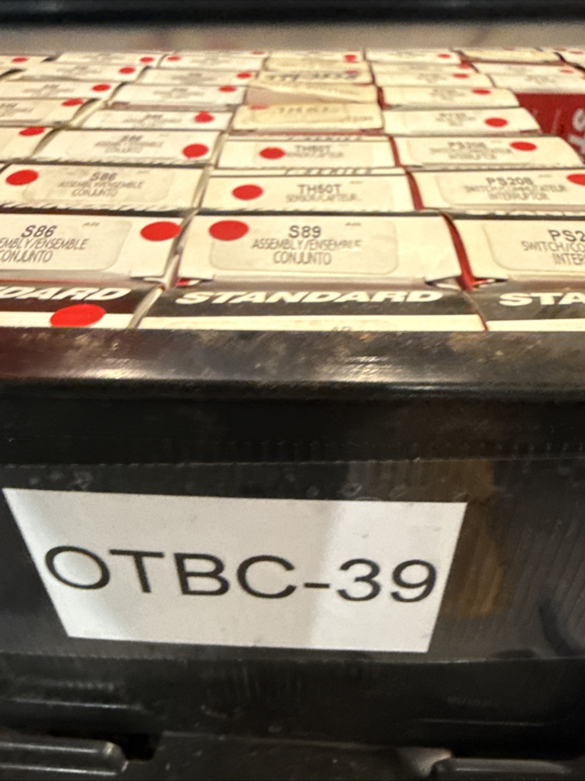 Standard Motor Products RY-75 Fast Idle Valve Solenoid Relay - Image 3