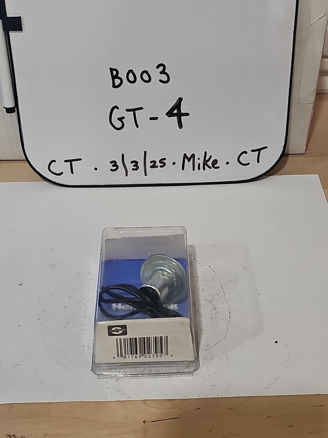 Standard S29 Parking Light Bulb Socket for Cordoba, Newport, Imperial - Image 3