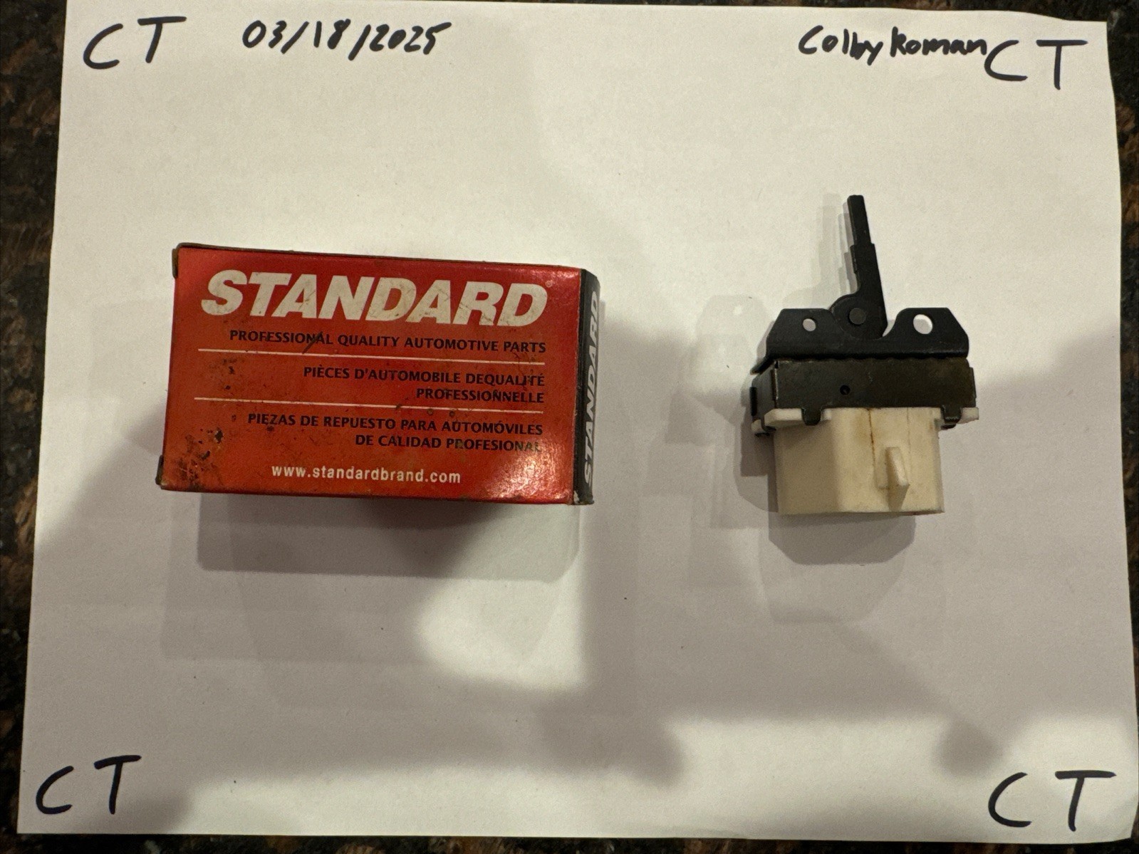 Standard Switch/Commutateur Interruptor HS222