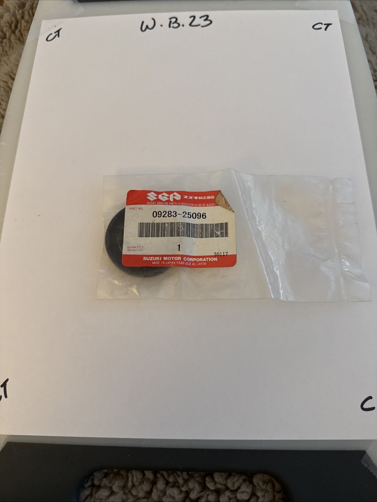 Suzuki OEM Part 09283-25096 OIL SEAL, LH (25X44X7)