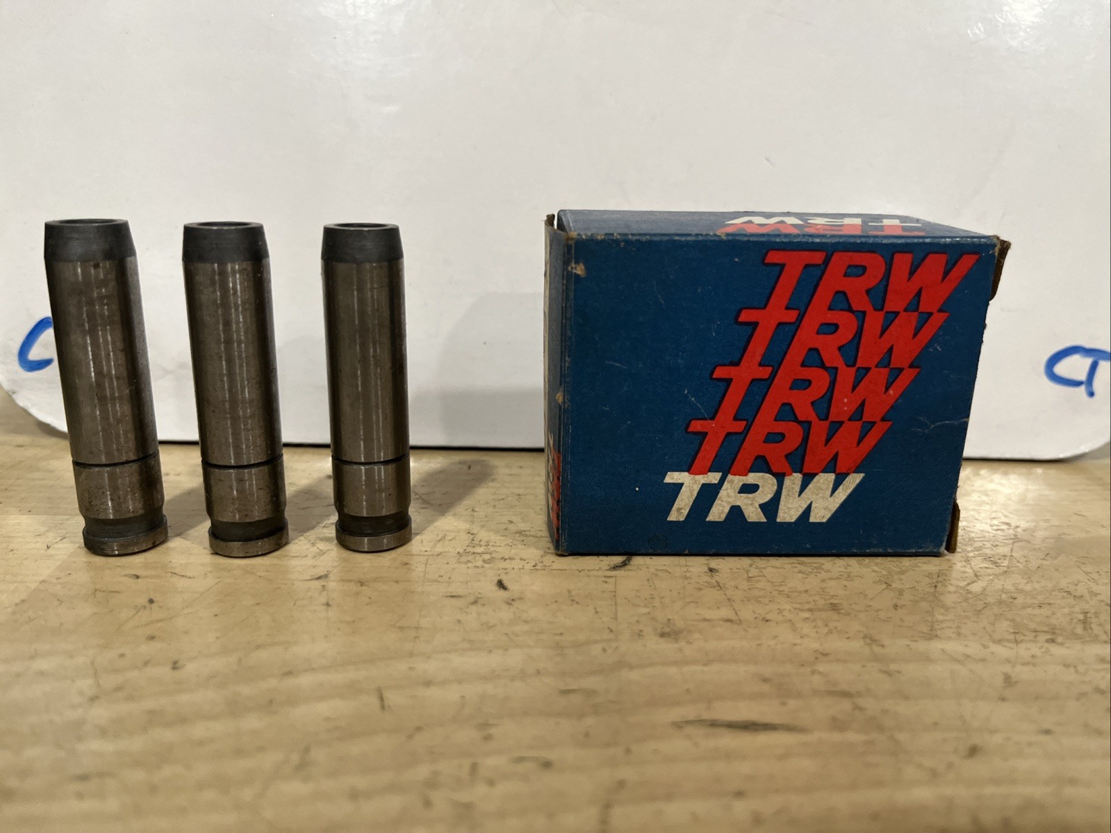 TRW Valve Guide G1023 ( Set Of 3) - Image 3