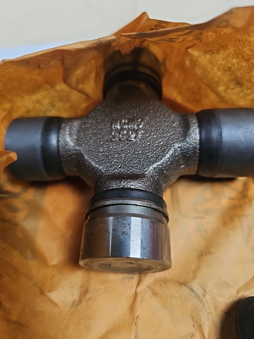 Universal Joint Moog 355C - Image 5