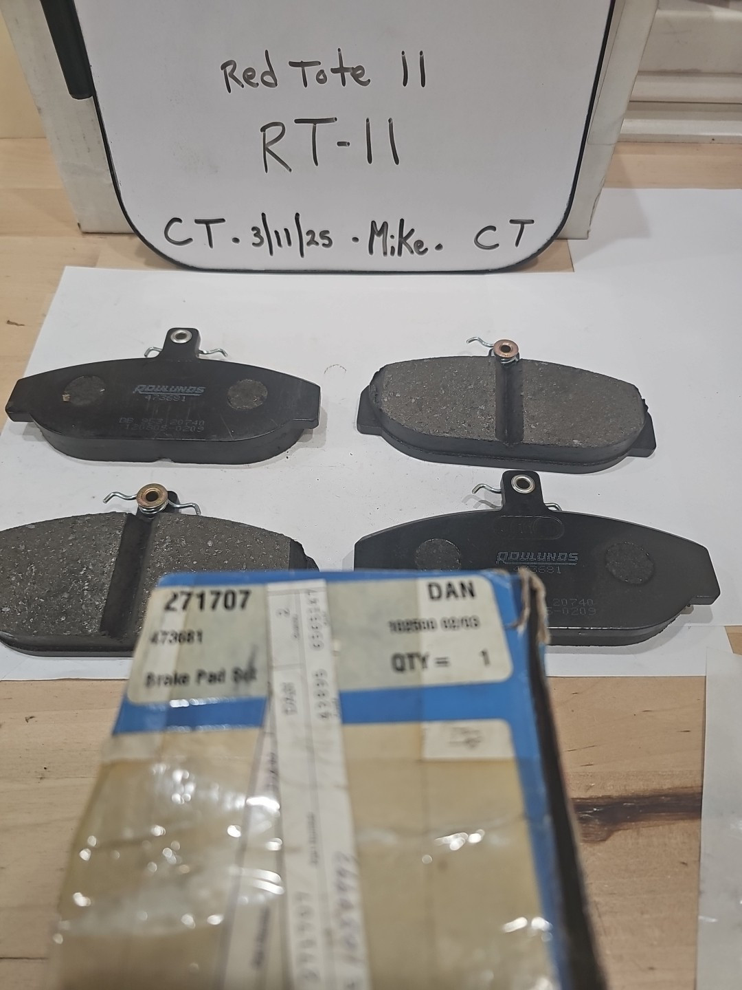 Volvo Front Brake Pad Set 271707 473681 - Image 4