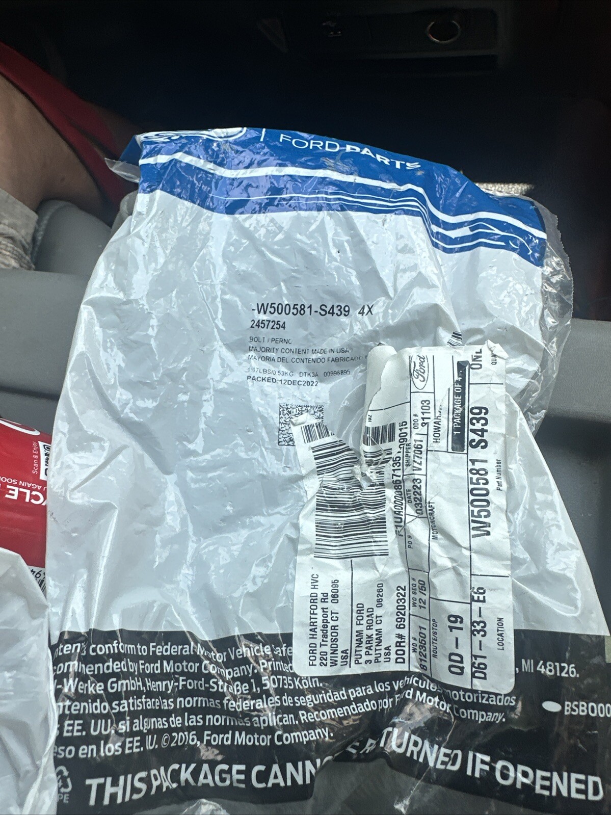 W500581S439 - BOLT - HEX. HEAD - FLANGED - Ford (4) Bolts