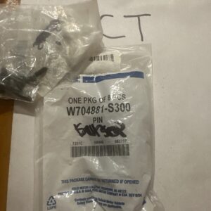 W704881-S300 NOS 1996 - 2007 FORD TAURUS LINCOLN MARK VIII COWL VENT SCREWS 12X