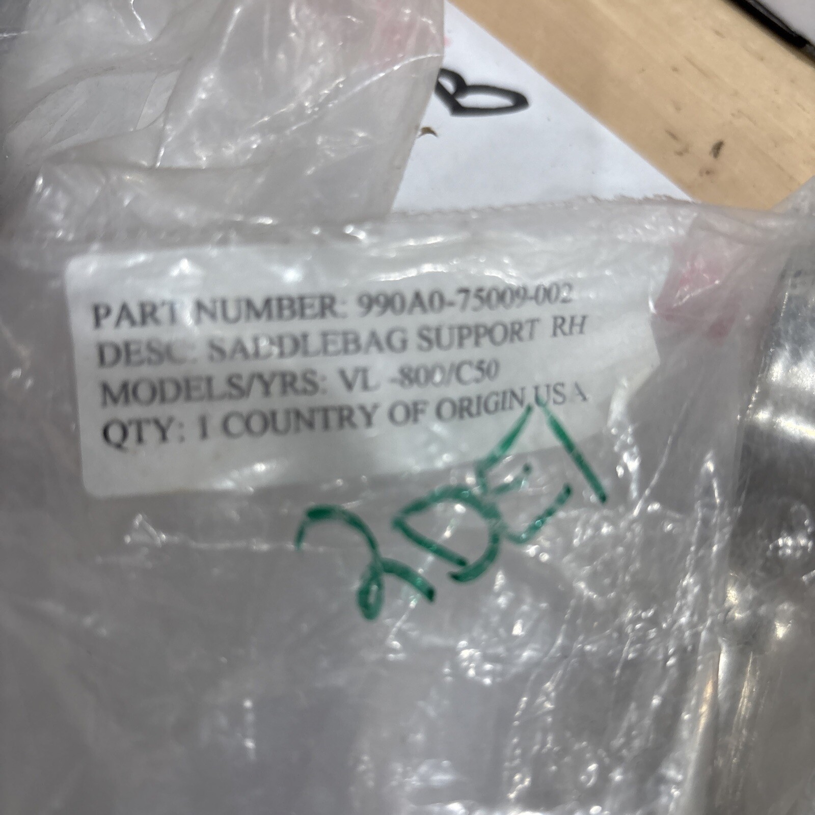 saddle bag support 990A0-75009-002/001 (2bars, No Hardware) - Image 3